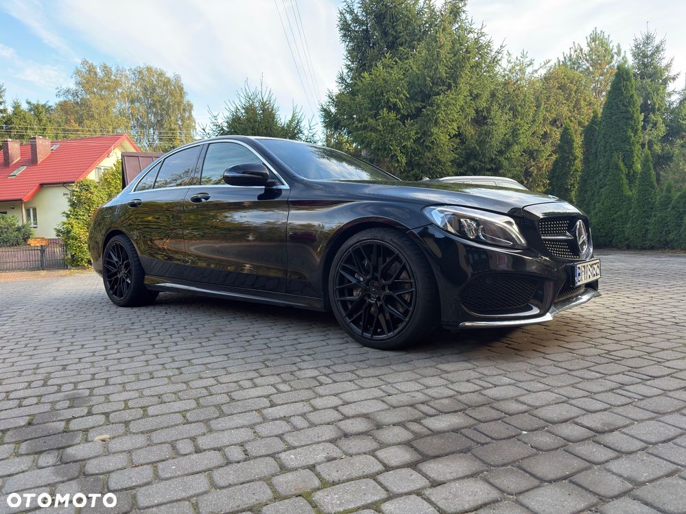 Mercedes-Benz C300