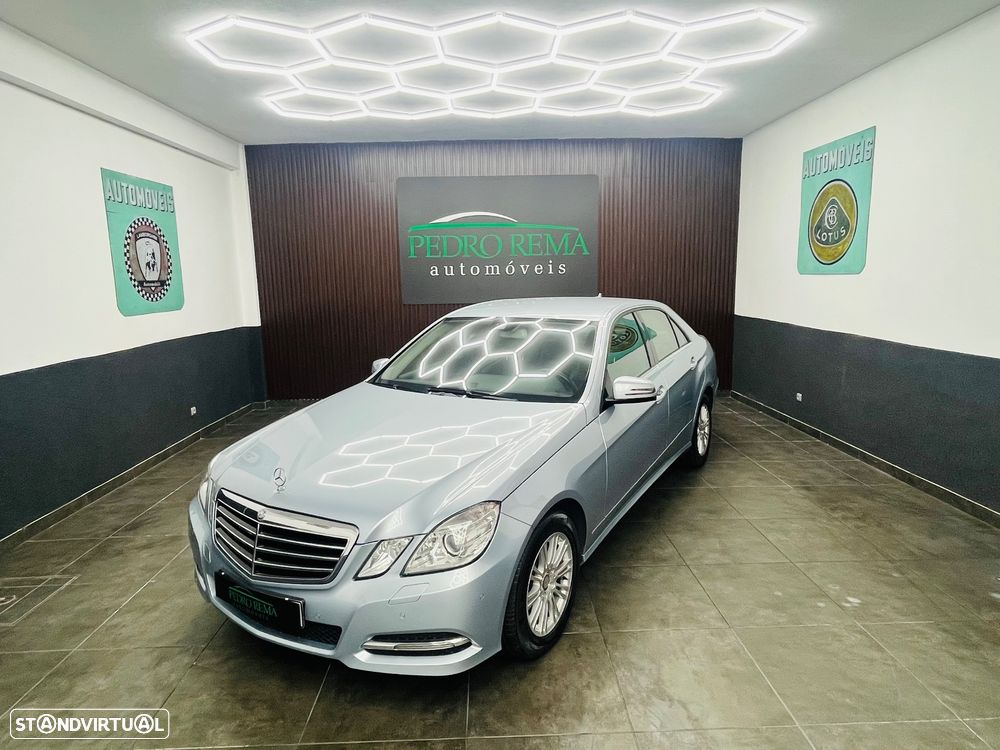 Mercedes-Benz E 300 BLUETEC Hybrid Avantgarde - 4