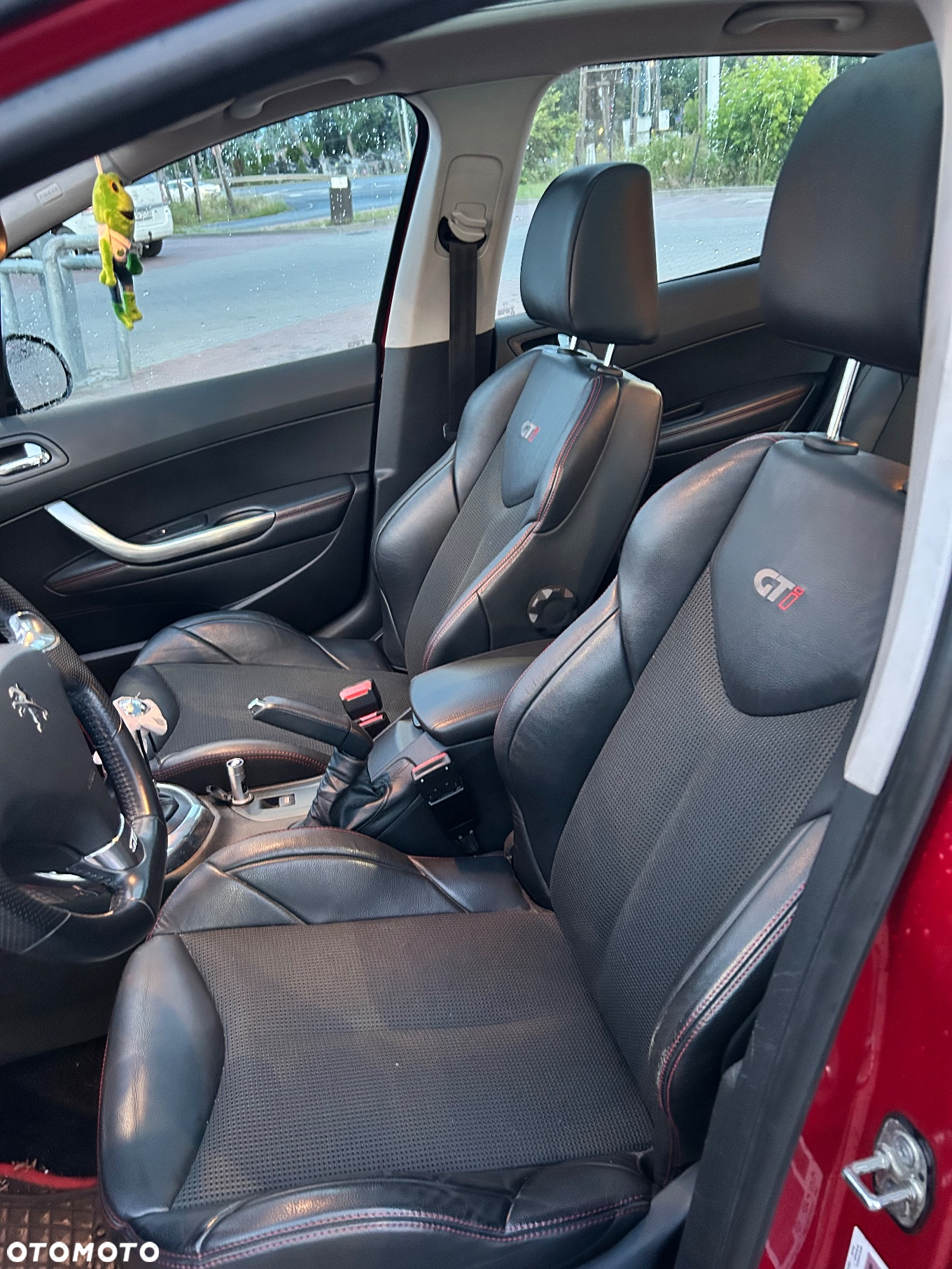Peugeot 308 1.6 THP GTi - 12