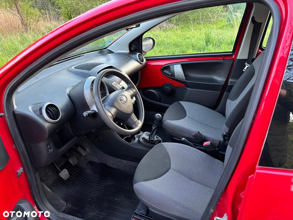 Toyota Aygo ckIN2U - 8