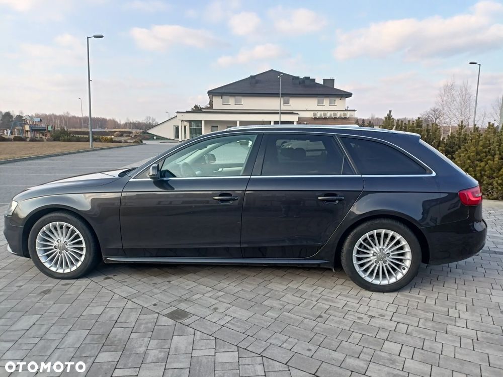 Audi A4 Avant 2.0 TDI - 10