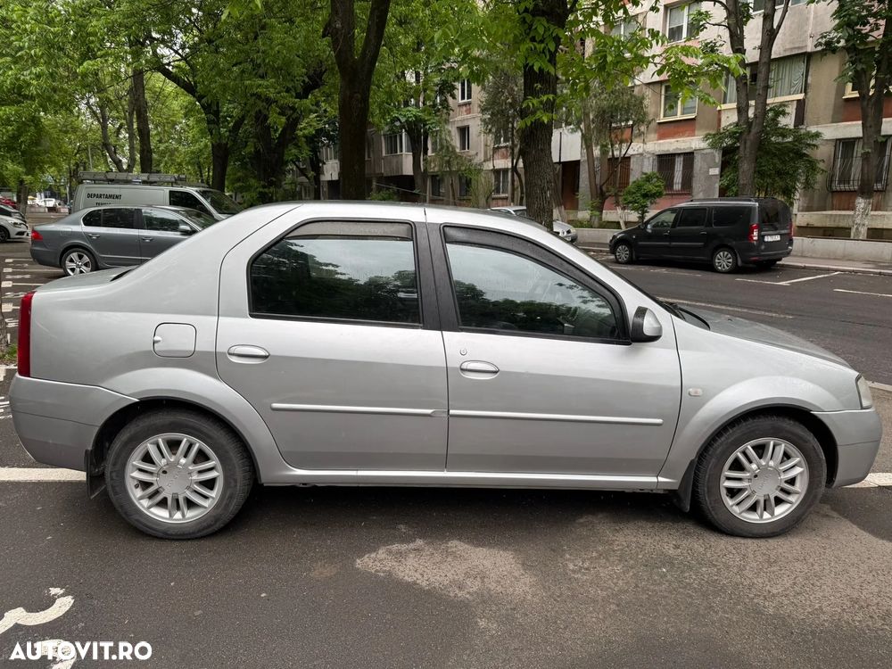 Dacia Logan 1.6 16V Prestige - 6