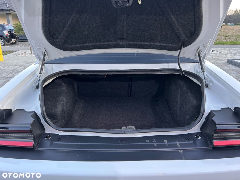 Dodge Challenger Automatik SXT Plus - 19