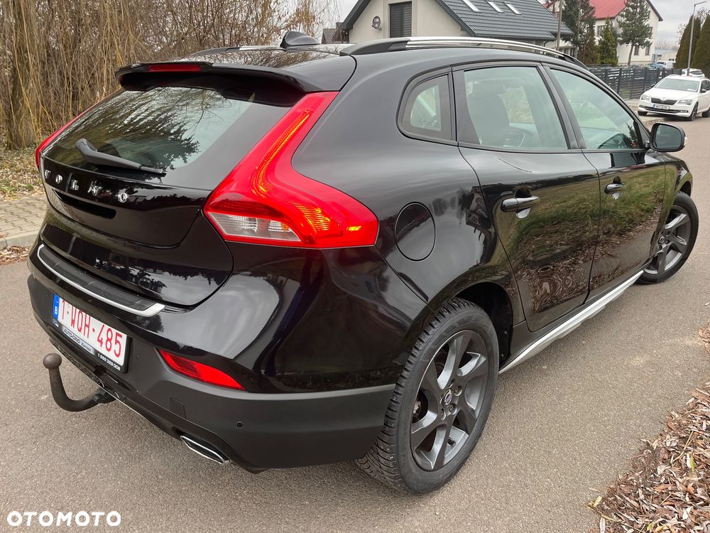 Volvo V40 Cross Country - 7