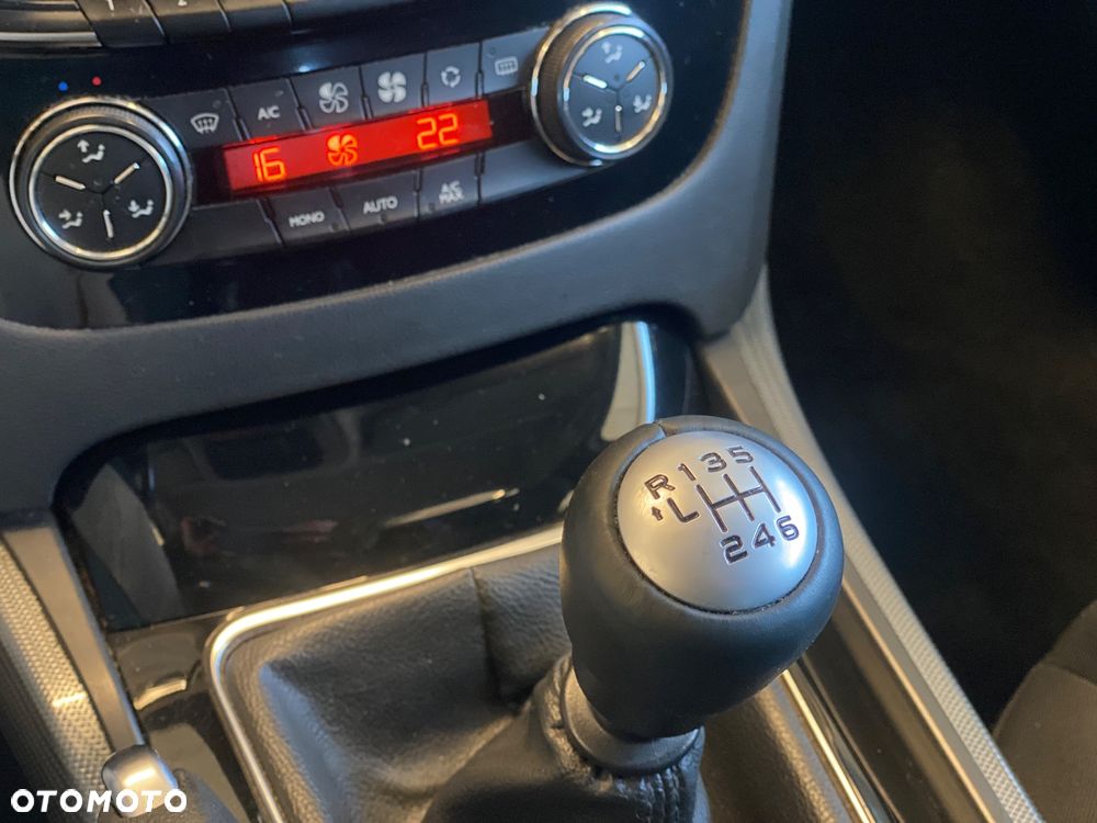 Peugeot 508 2.0 HDi Allure - 25
