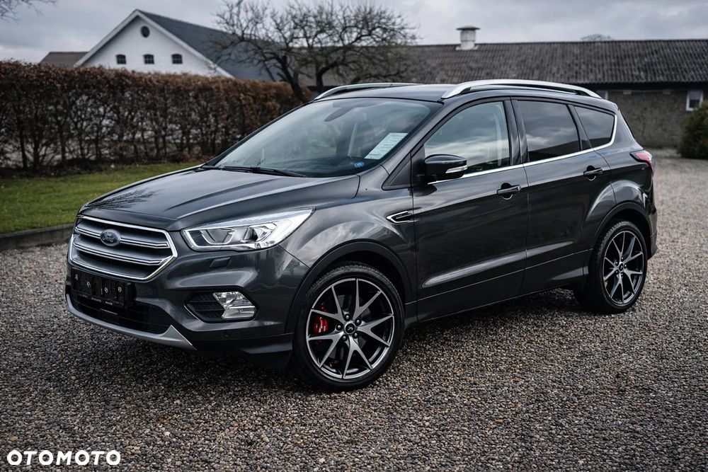 Ford Kuga 2.0 TDCi 4x2 Titanium - 1