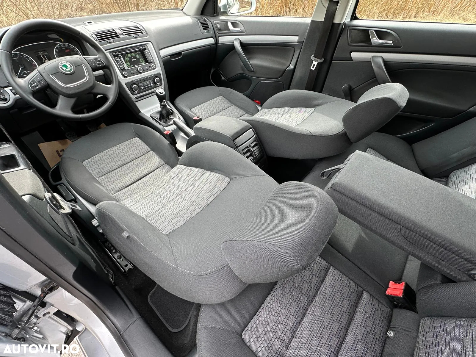 Skoda Octavia 1.6 TDI DPF GreenLine - 12