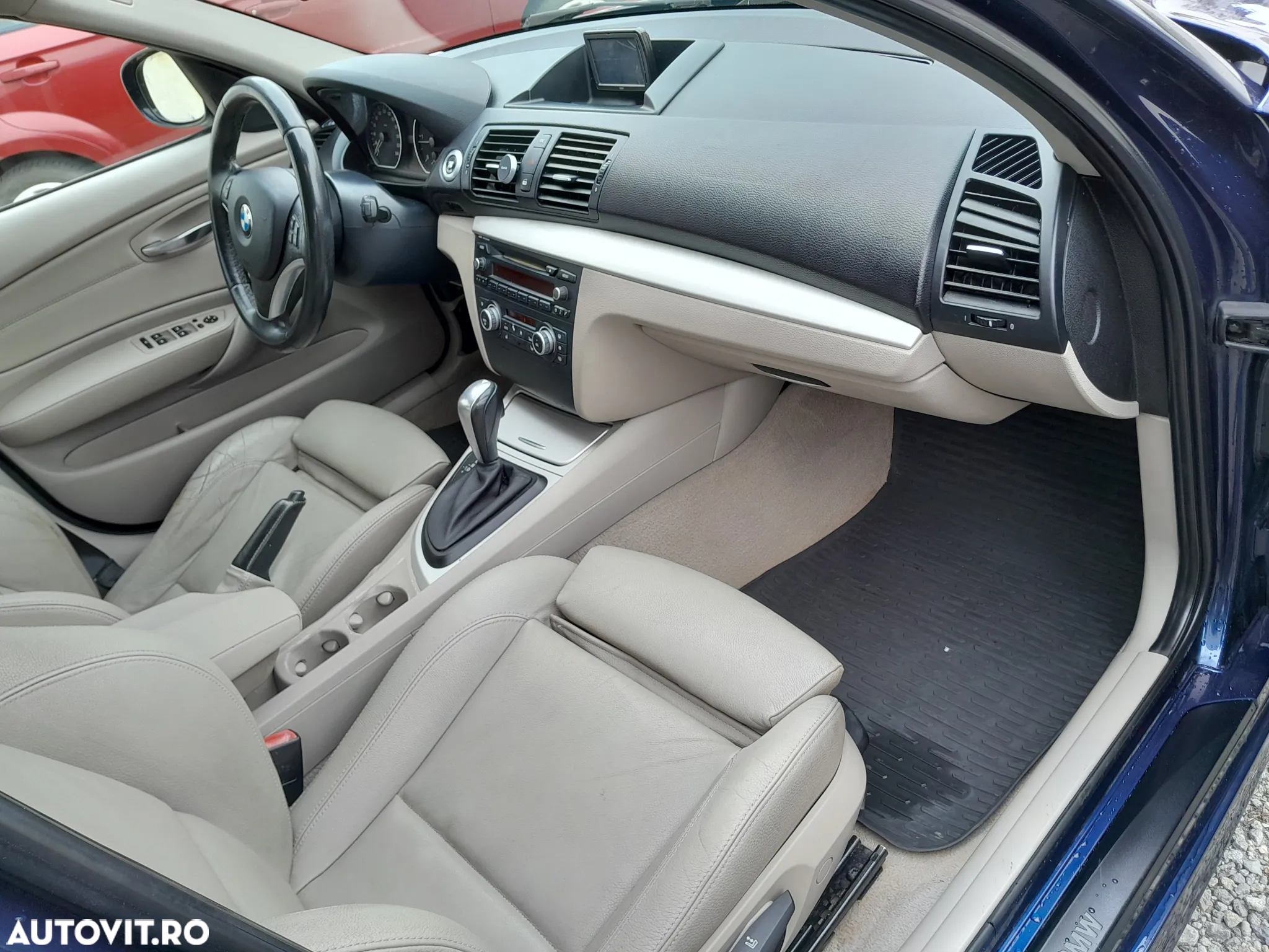 BMW Seria 1 118d Aut. - 12