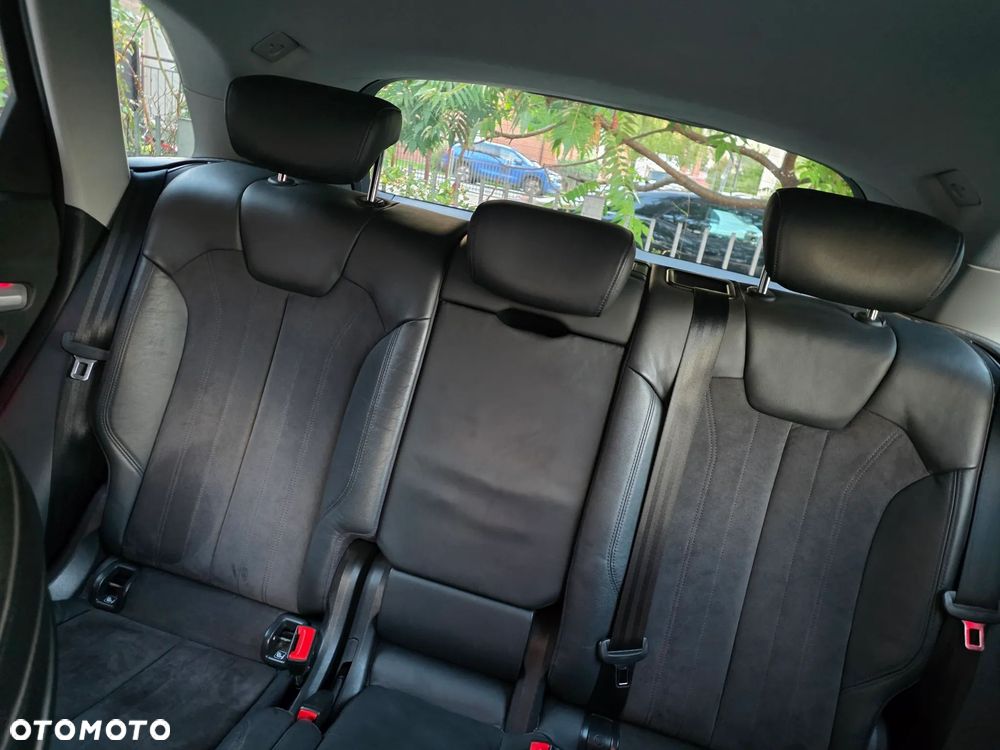 Audi Q5 2.0 TDI Quattro S tronic - 13