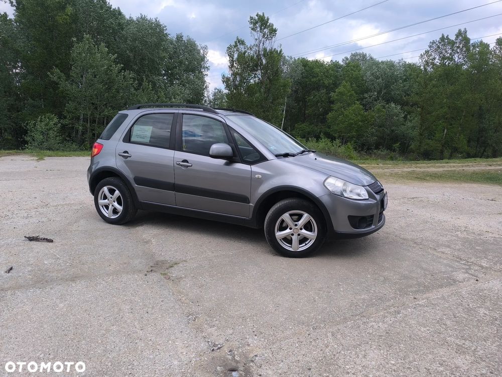 Suzuki SX4 1.6 GS / Premium 4WD - 3