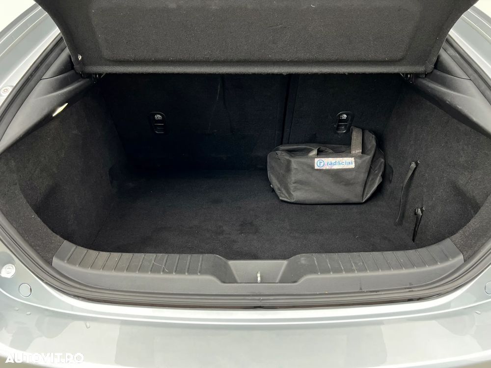 Mazda 3 e-Skyactiv G122 MHEV Exclusive-Line - 14