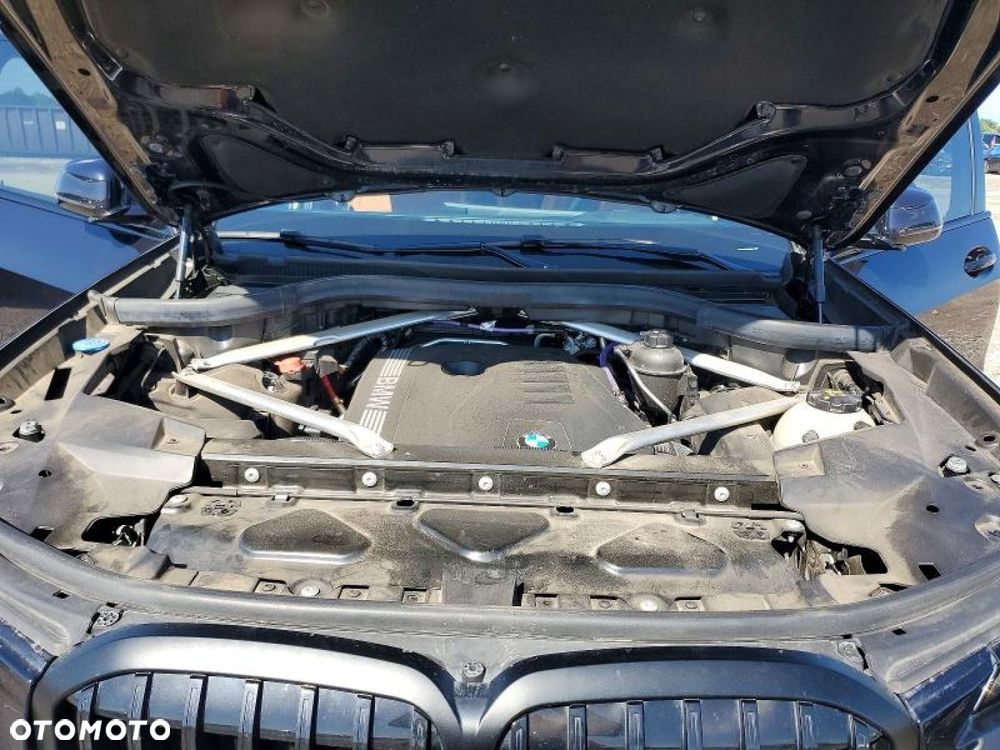 BMW X7 - 11