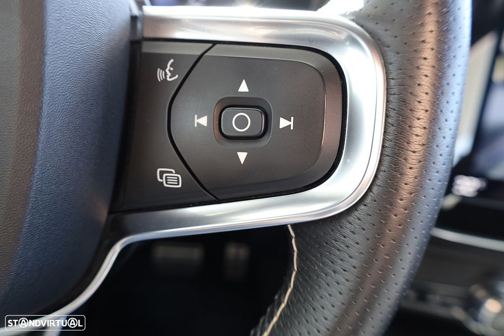 Volvo XC 40 1.5 T5 PHEV R-Design - 32