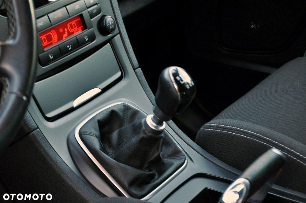 Ford S-Max - 33