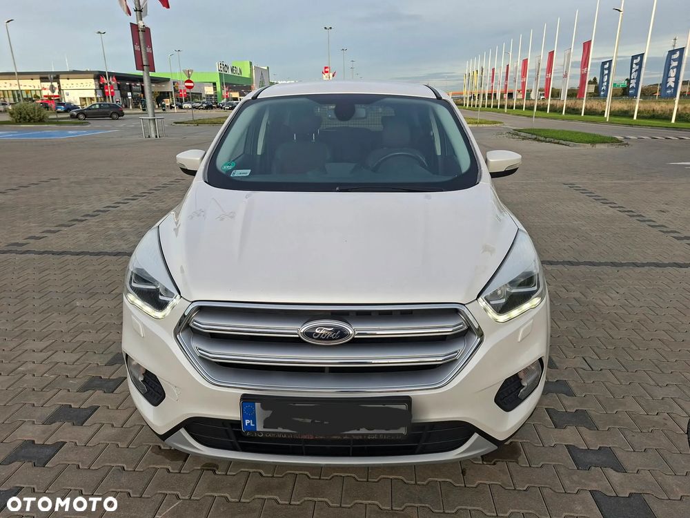 Ford Kuga - 13