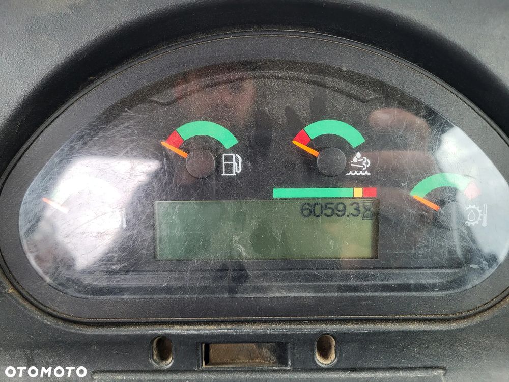 Caterpillar 444 F2 - 13