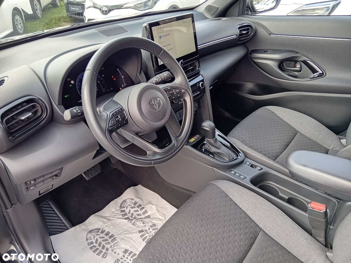 Toyota Yaris Cross - 3