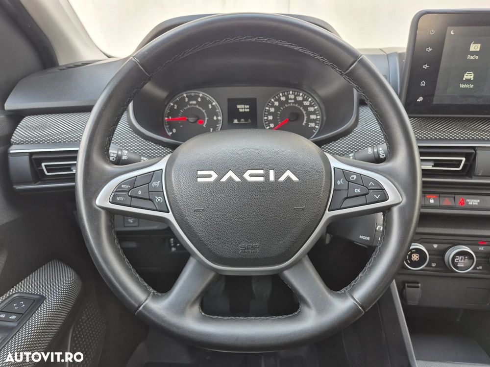Dacia Sandero TCe 90 MT5 Expression - 14