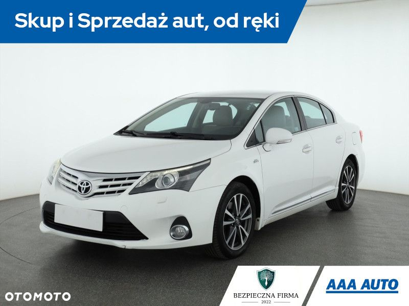 Toyota Avensis - 2