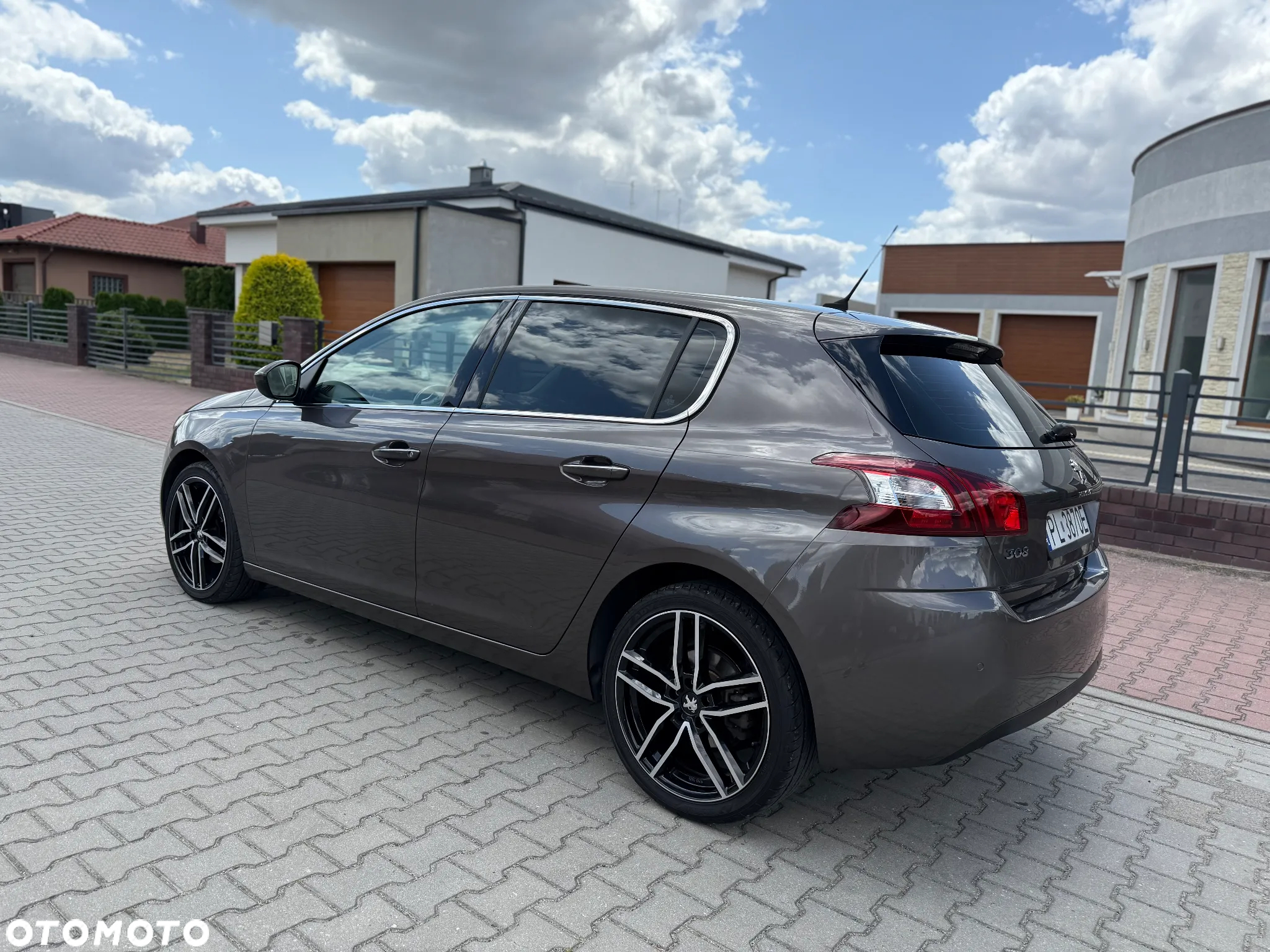 Peugeot 308 - 33