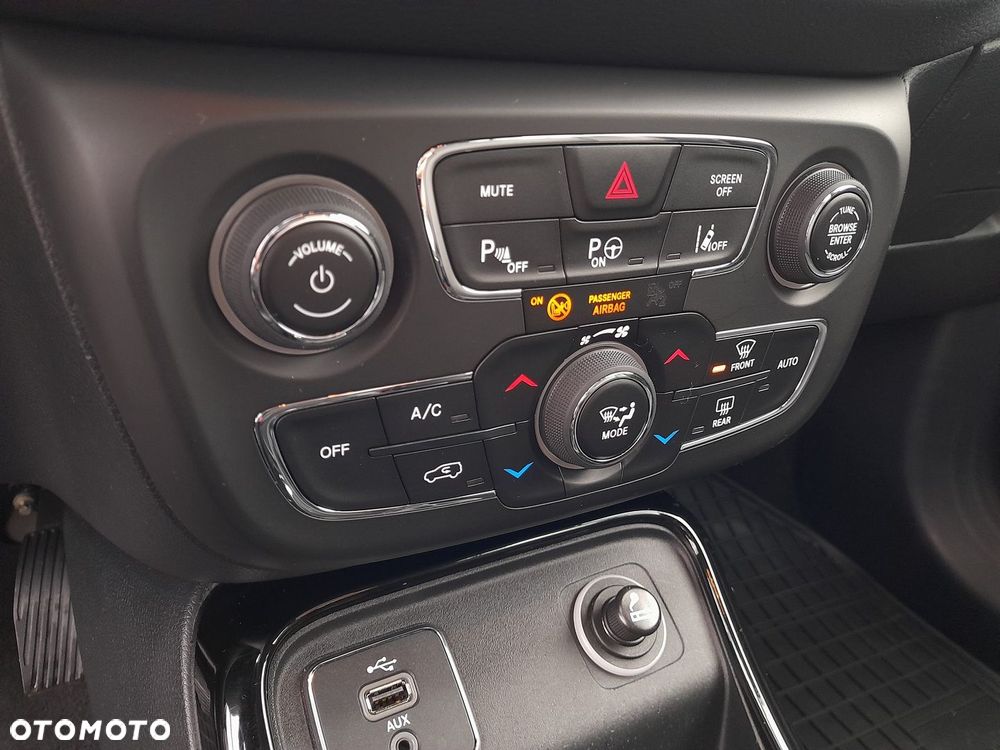 Jeep Compass 1.4 TMair Limited FWD S&S - 20