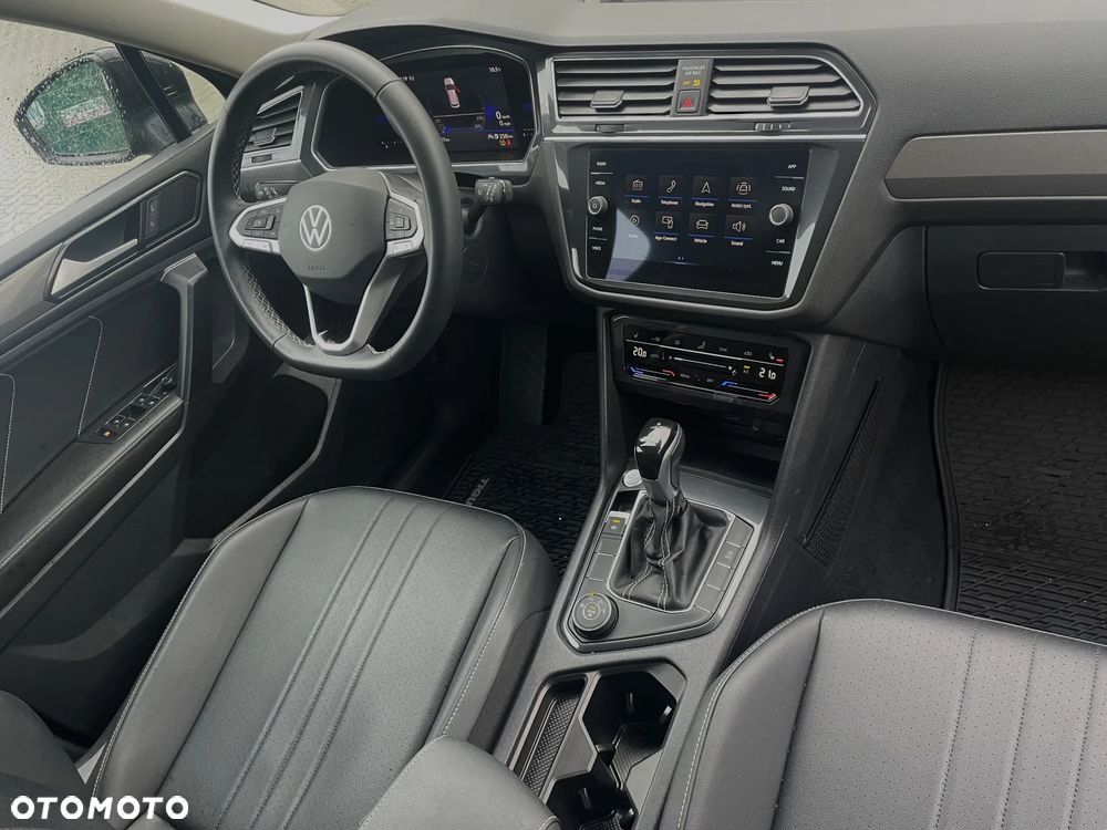 Volkswagen Tiguan 2.0 TSI 4Mot Life Plus DSG - 12