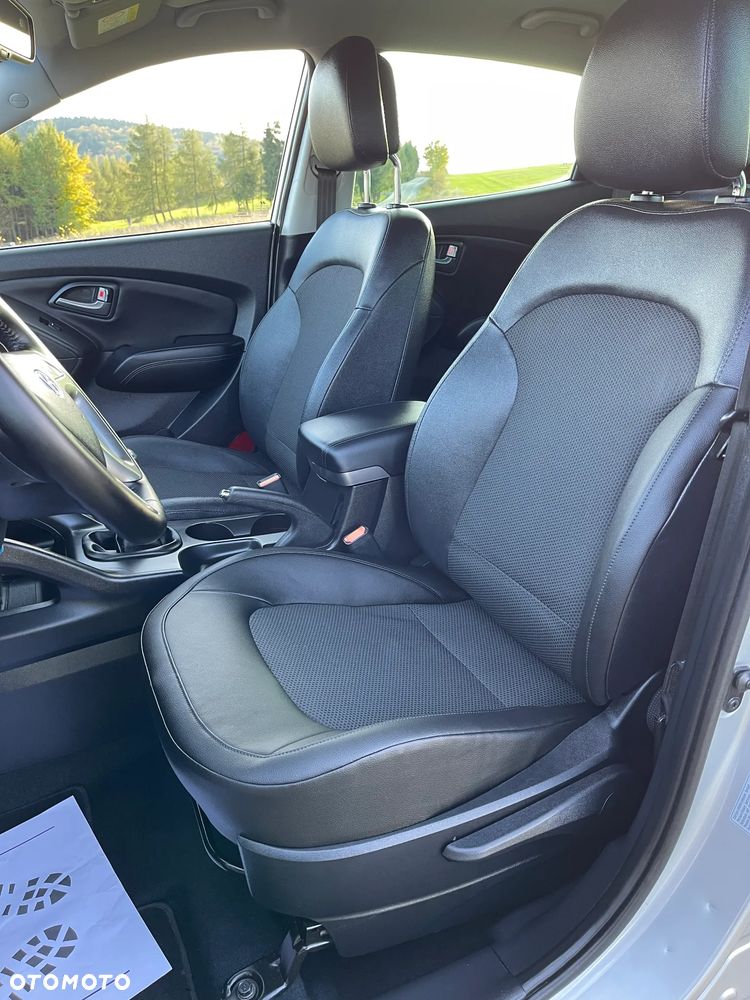 Hyundai ix35 2.0 CRDi 4WD Premium - 24