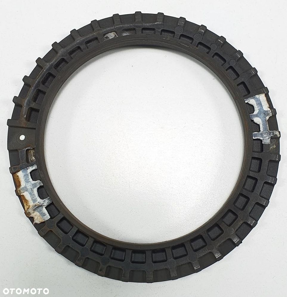 PODKŁADKA ZAŚLEPKA PLASTIK SPRĘŻYNY JAGUAR X-TYPE X400 1X43-9A393-AD - 1