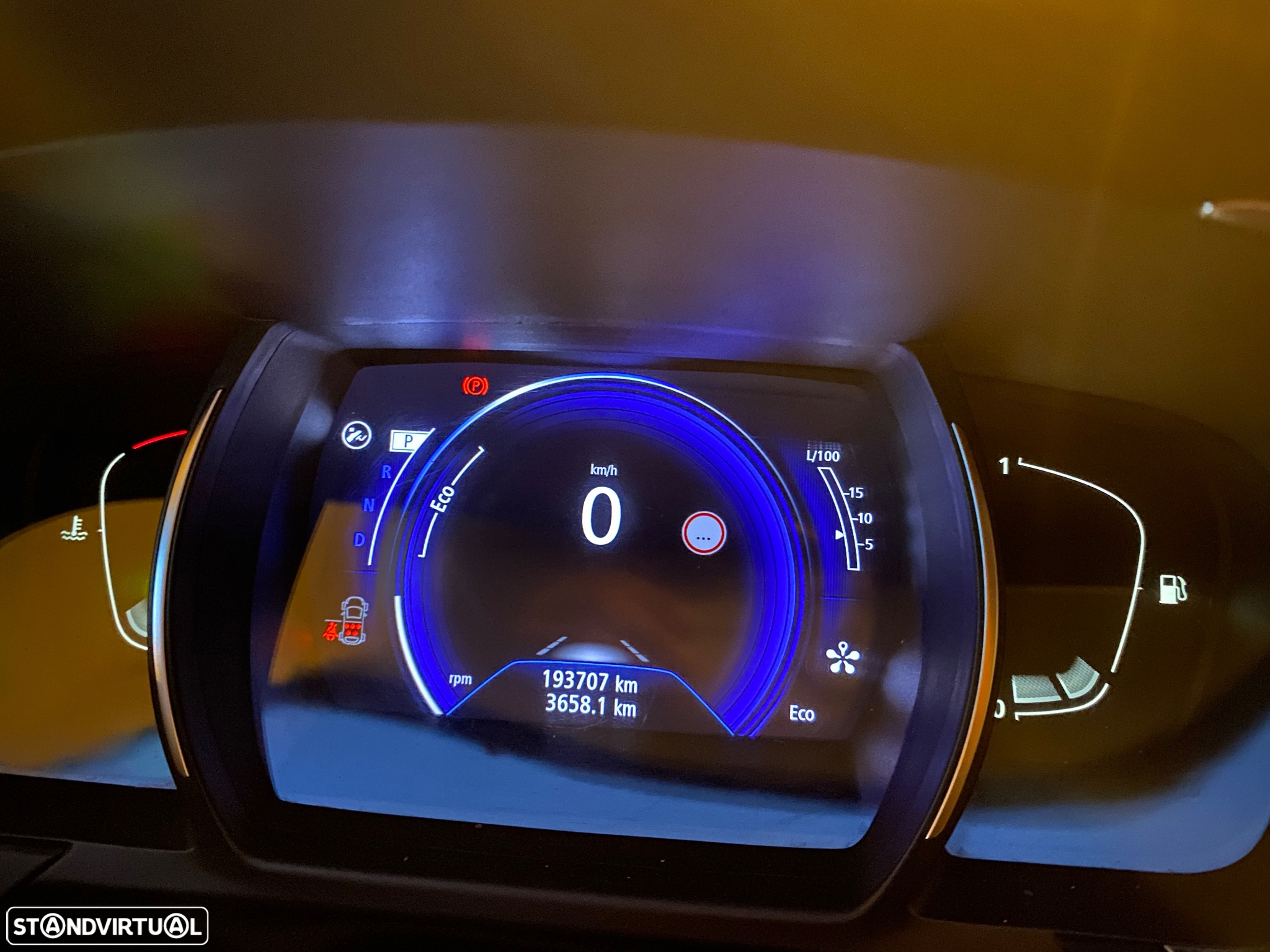 Renault Grand Scénic 1.5 dCi Bose Edition EDC SS - 19