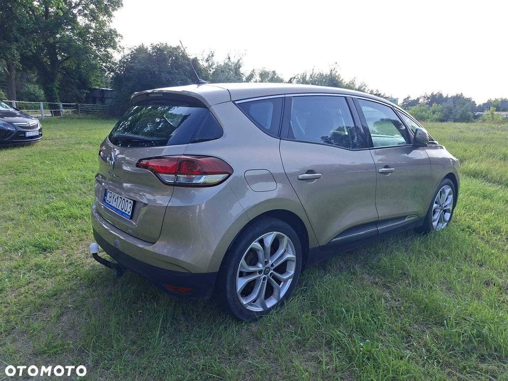 Renault Scenic - 4