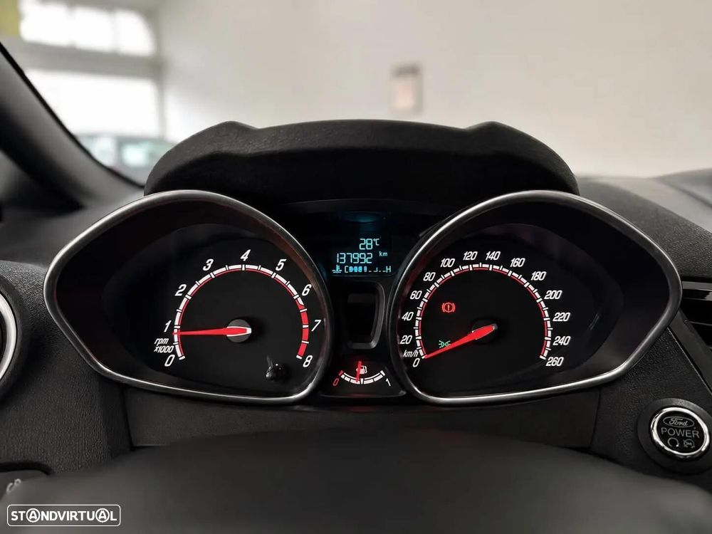 Ford Fiesta 1.6 EcoBoost c/ Pack Pele Desportiva ST - 14