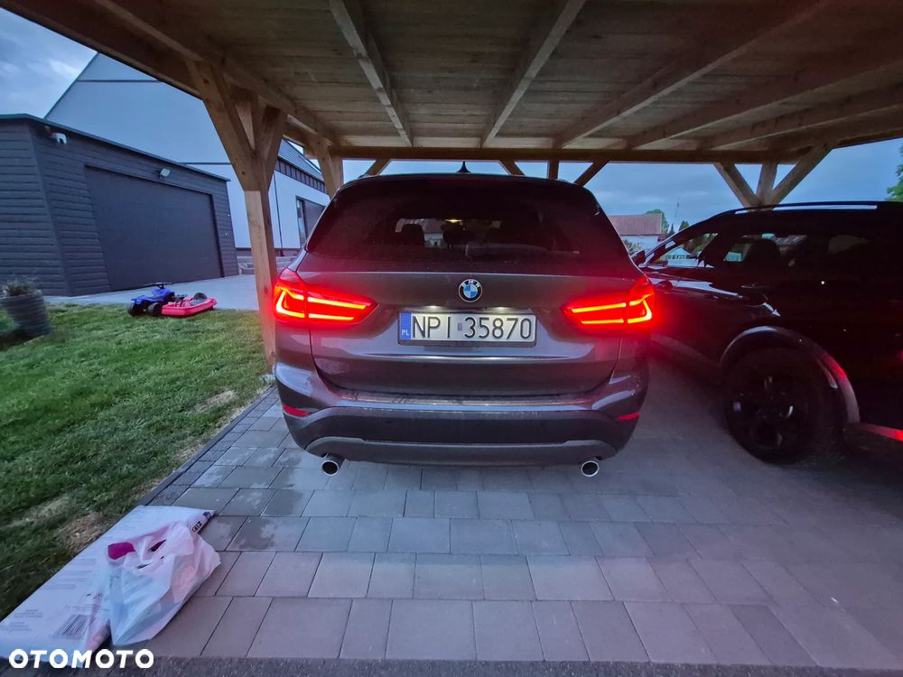 BMW X1 sDrive18d Sport Line - 5