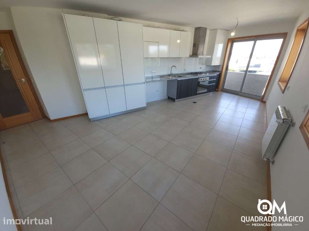 Apartamento T2 para Arrendamento com terraço - Grande imagem: 5/37