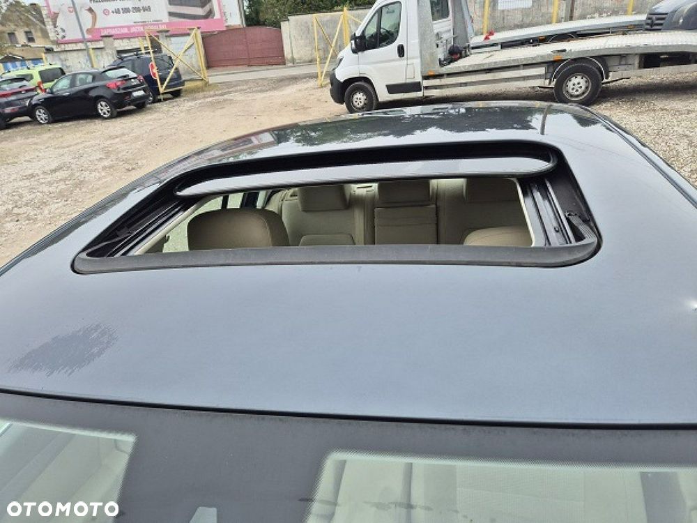 Volkswagen Passat - 10