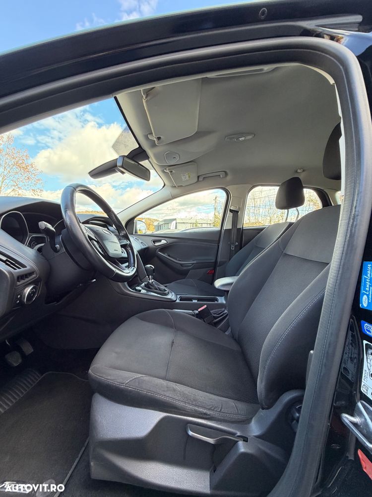 Ford Focus 1.6 TDCi DPF Start-Stopp-System Trend - 15