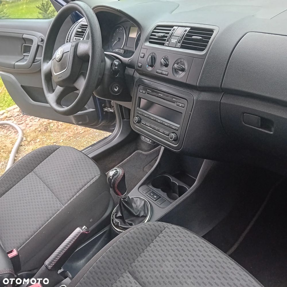 Skoda Fabia - 8