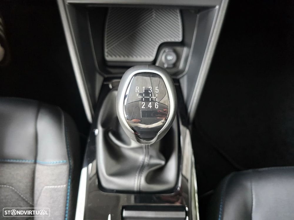 Citroën C4 1.2 PureTech Plus - 18