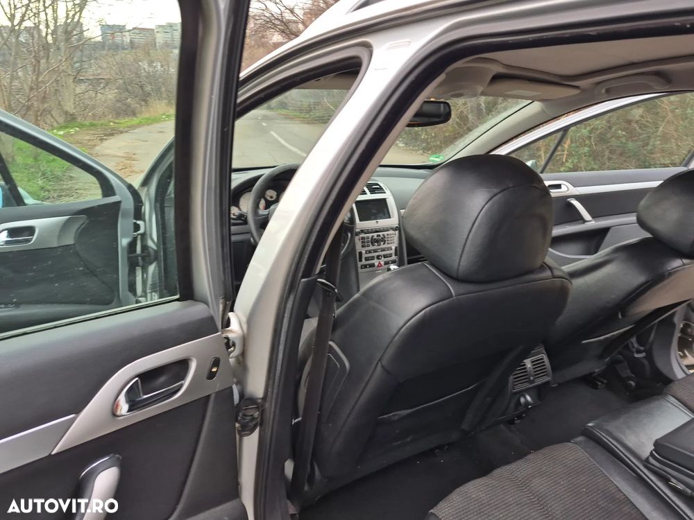 Peugeot 407 2.0HDi ST Sport FAP Aut - 12