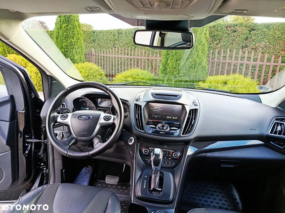 Ford Kuga 2.0 TDCi 4x4 Titanium - 27