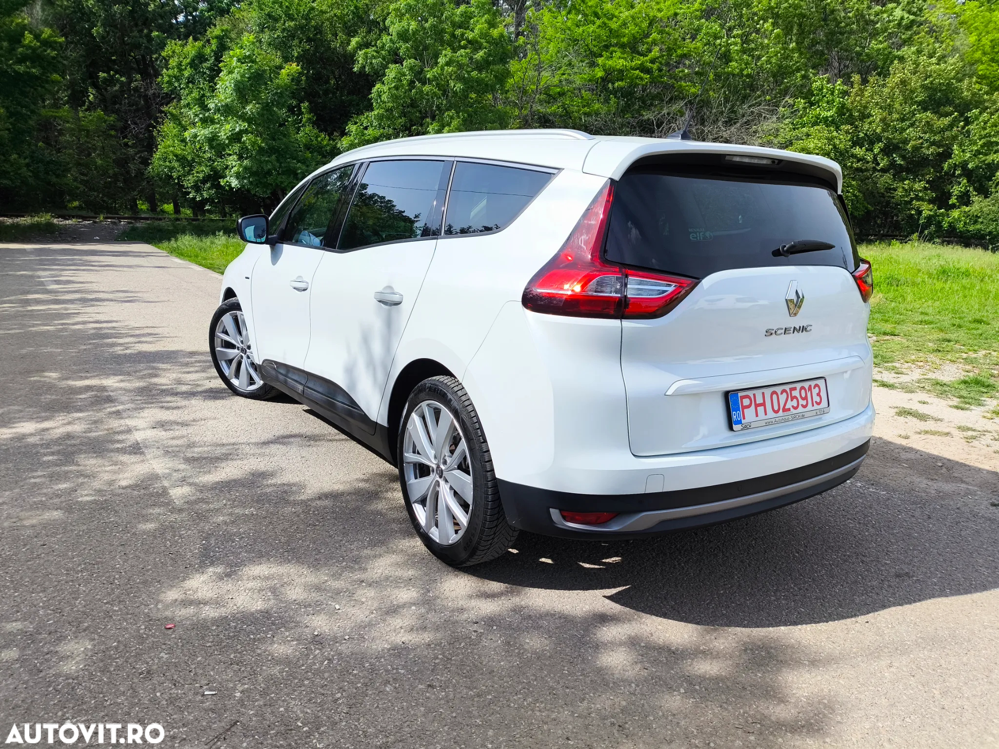 Renault Grand Scenic BLUE dCi 150 EDC Deluxe-Paket LIMITED - 4