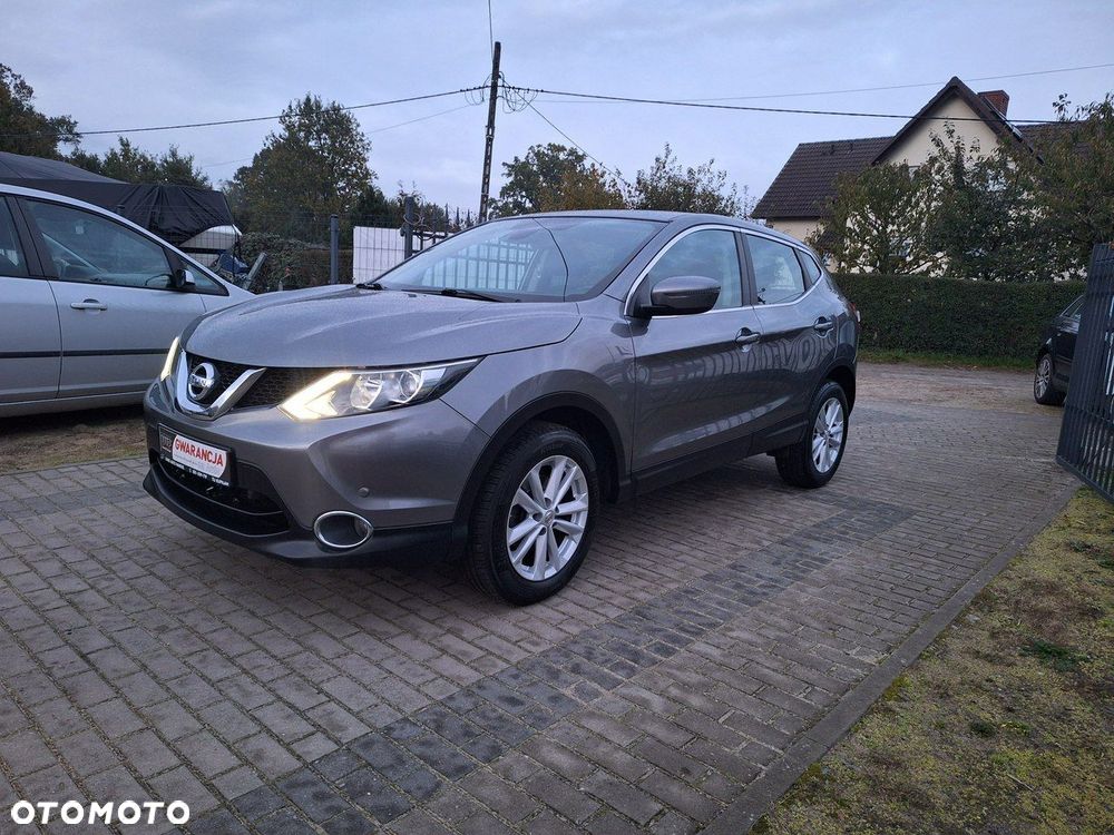 Nissan Qashqai - 1