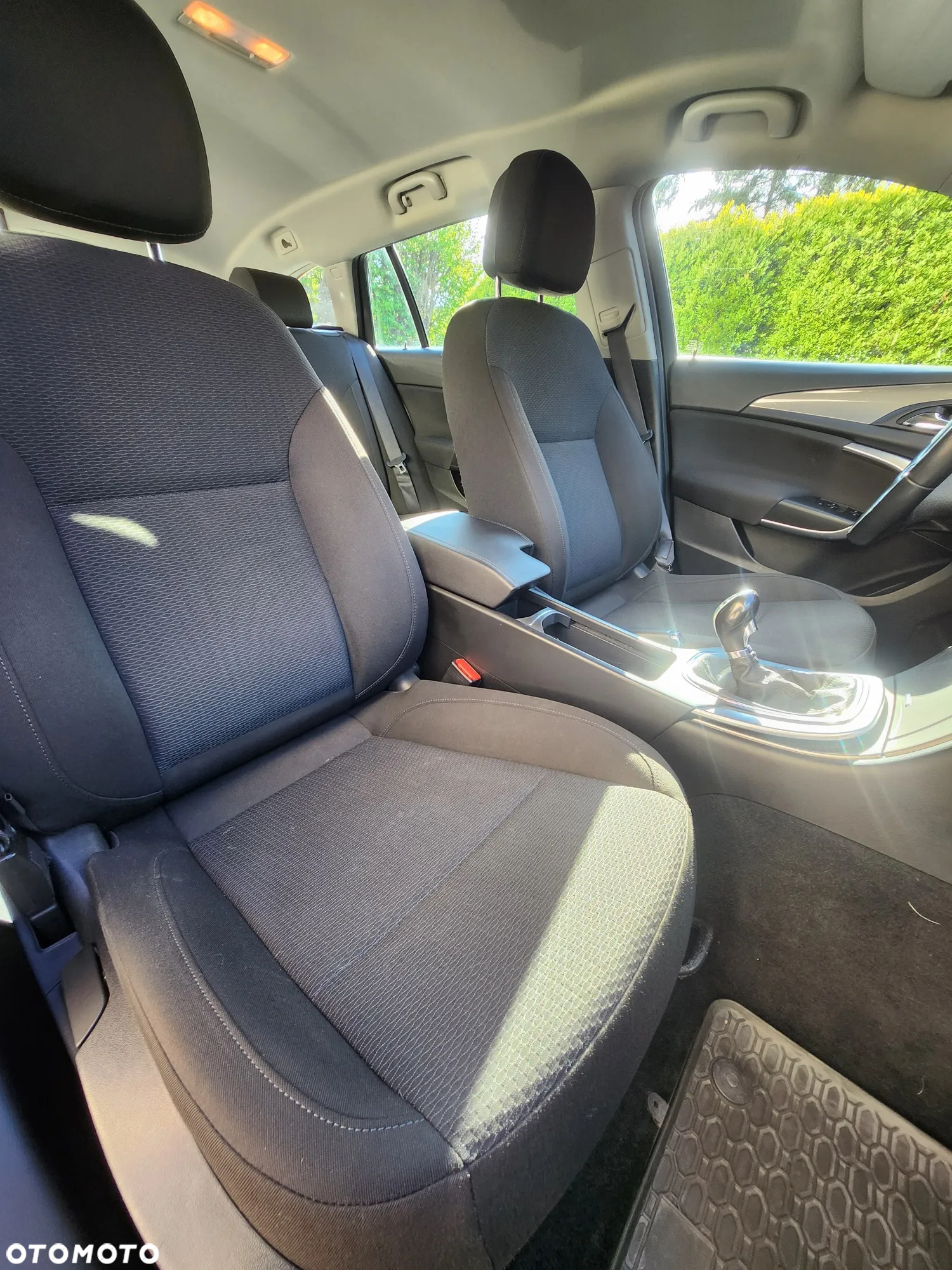 Opel Insignia - 11