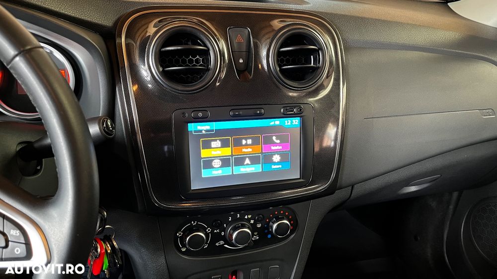 Dacia Logan 0.9 TCe SL PLUS - 13