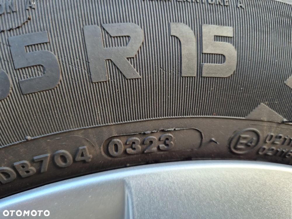 Hyundai i30 1.6 CRDi Comfort World Cup - 24