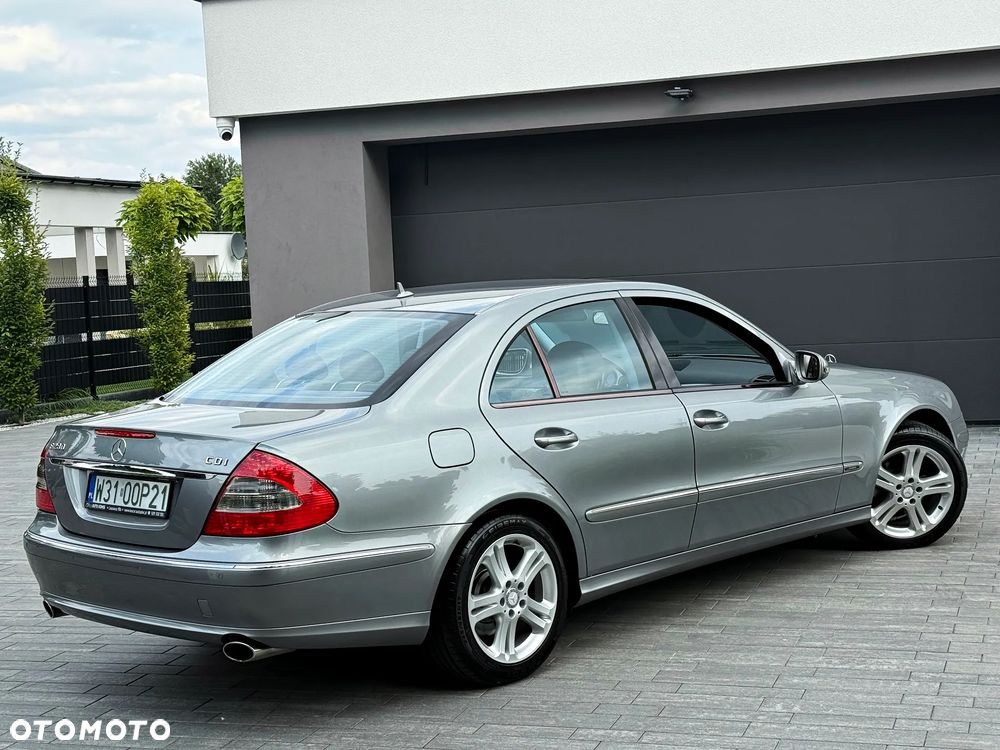 Mercedes-Benz Klasa E - 25