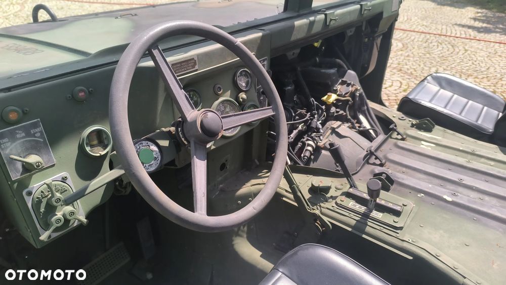Hummer H1 - 12