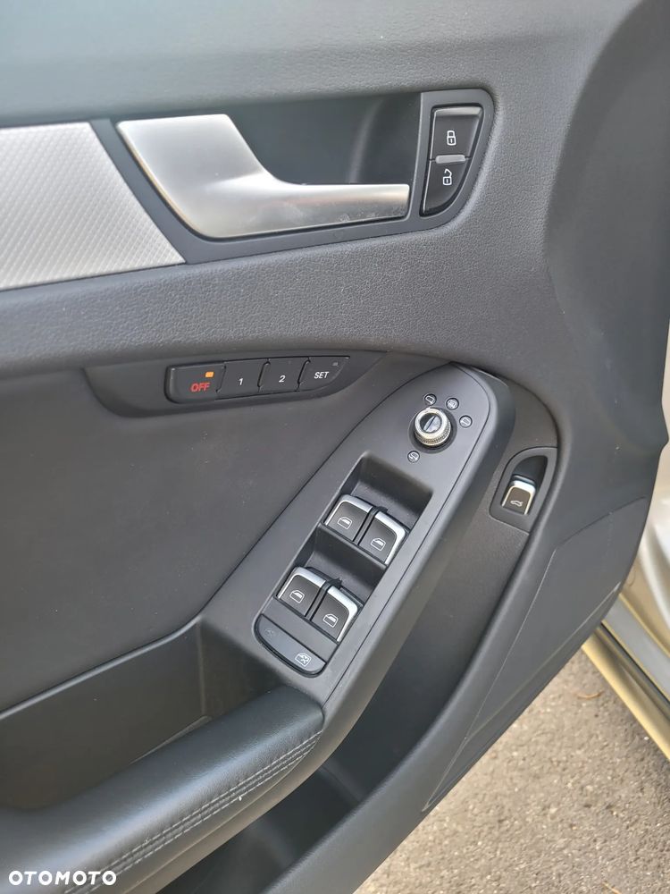 Audi A4 Allroad 2.0 TDI Quattro - 15