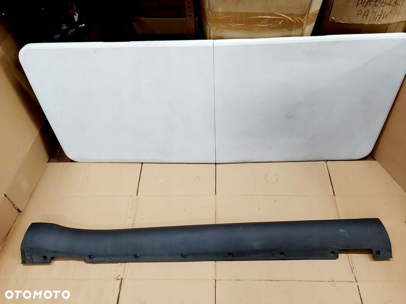 KIA SOUL II LISTWA PROGOWA NAKŁADKA PRAWA - 1