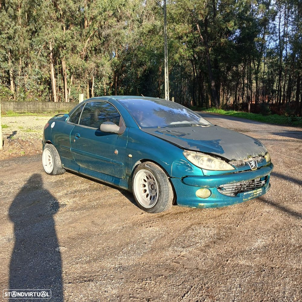 Peugeot 206 CC 1.6 de 2004 - Peças Usadas (10307) - 1