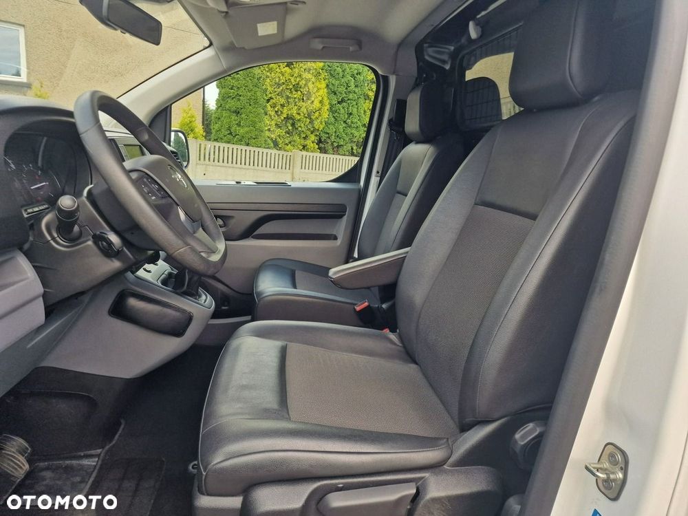 Opel Vivaro - 14
